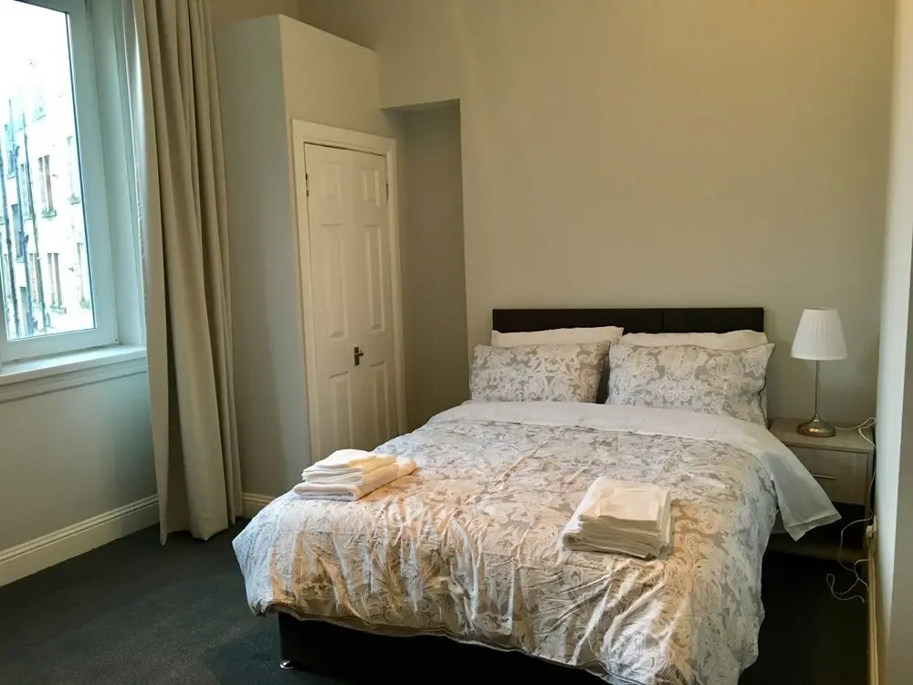 Bellahouston View Apartment