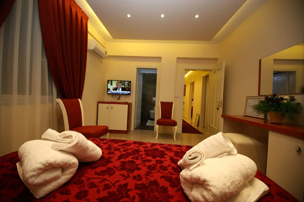 Vila Tako - Hotel