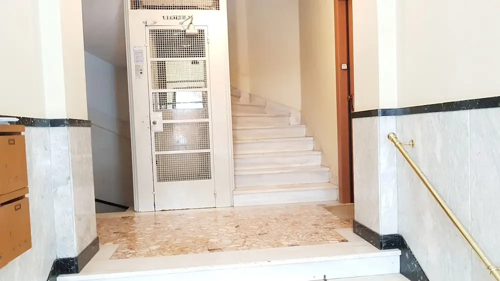 Erra - Teal - Athens Center, 110m², 4 BD, 2 BATH