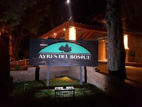 Ayres del Bosque