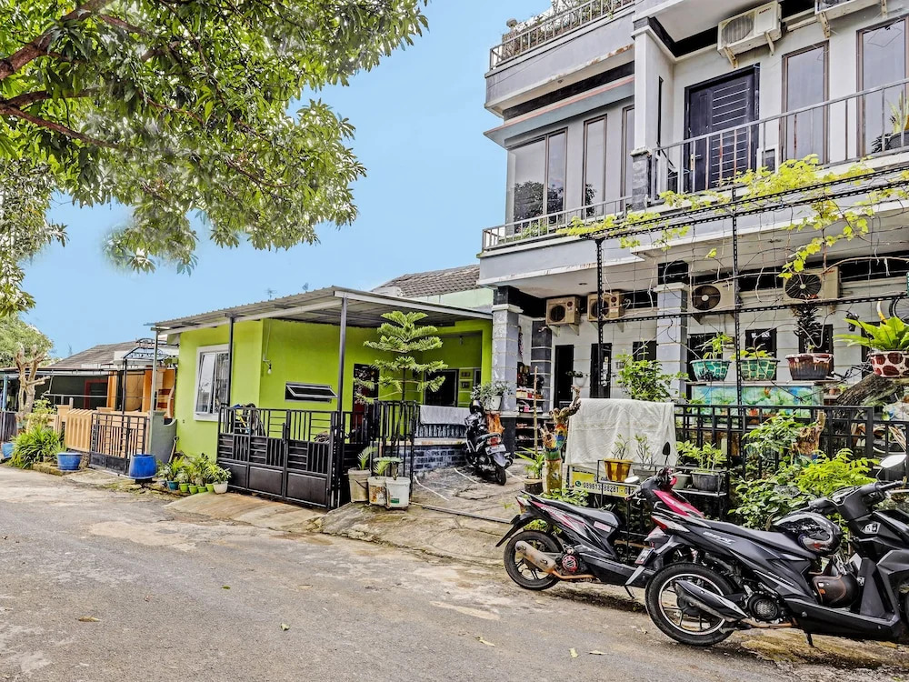 Hotel O Lia Stay Syariah