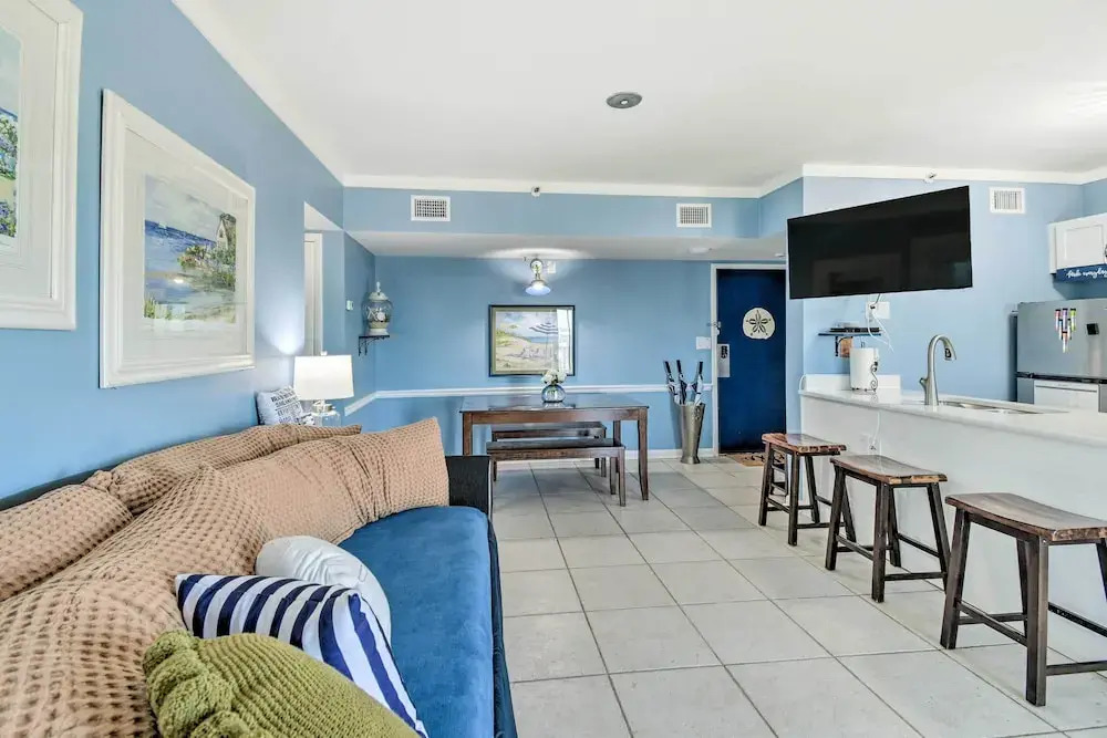 'the Sand Dollar' Gulf Shores Gem w/ Ocean Views!