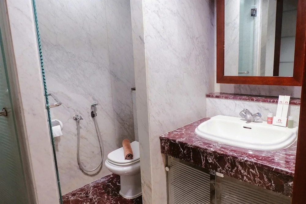 Luxurious and Spacious Casablanca Apartment Next to Kokas