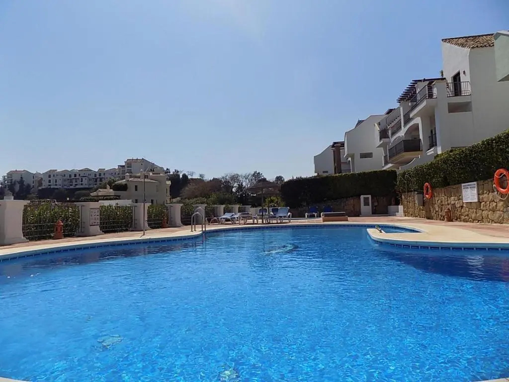 Family and Golfers Paradise Los Arqueros - RDR196