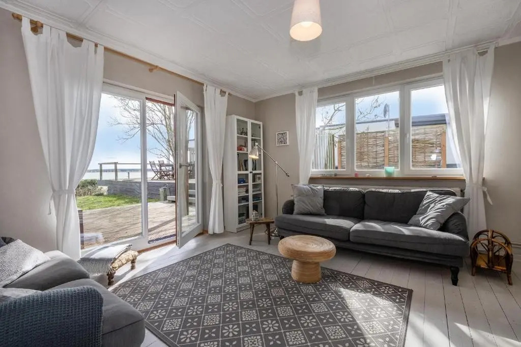 Seeblick Cottage