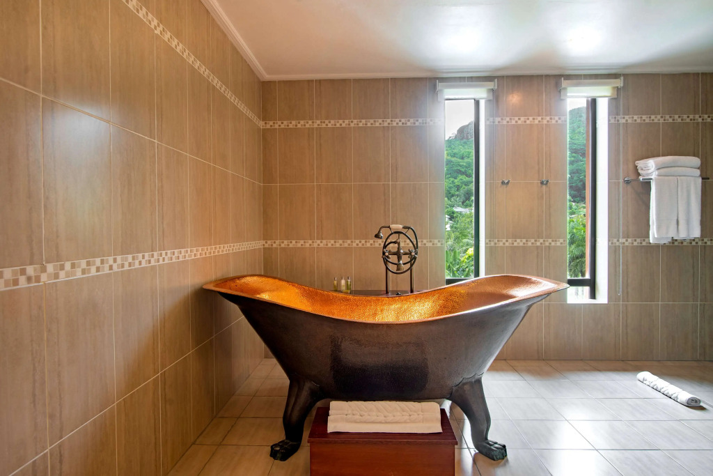 DoubleTree by Hilton Seychelles Allamanda Resort & Spa
