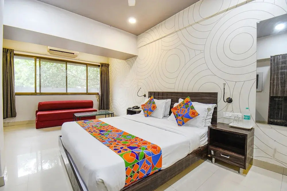 Super Collection O Rajdhani Hotel