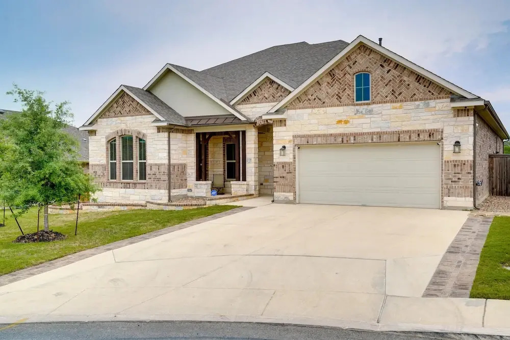 Spacious San Antonio Home: 4 Mi to Seaworld!