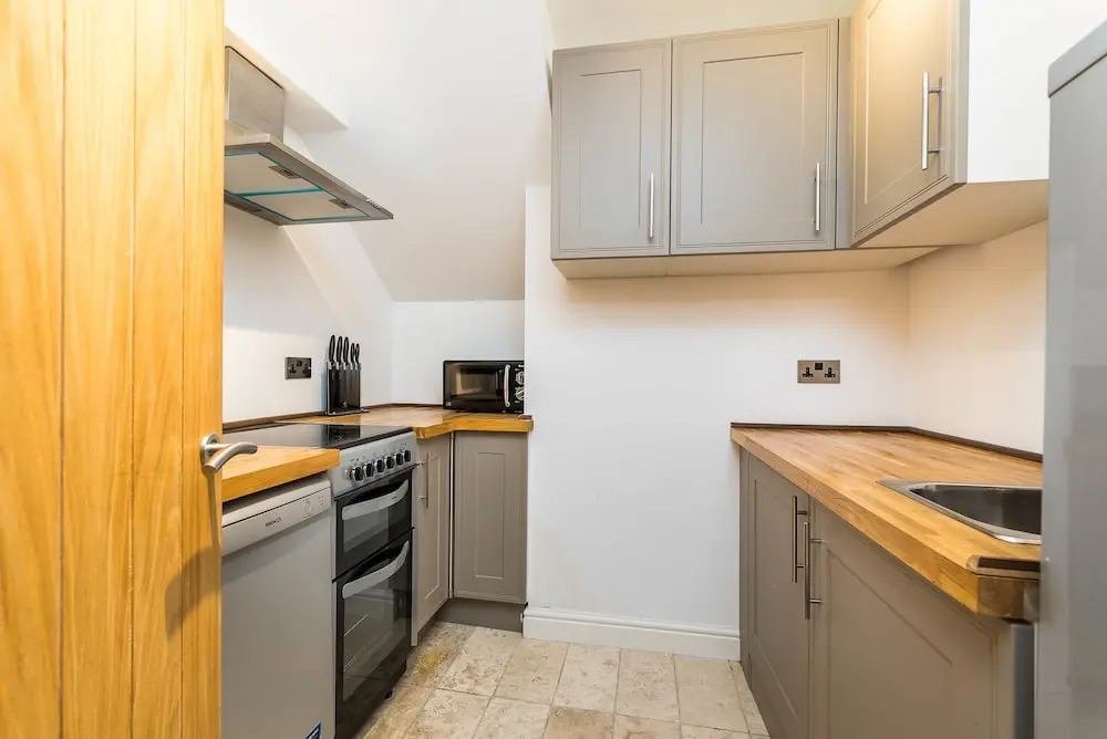 Battersea Studio Apartment