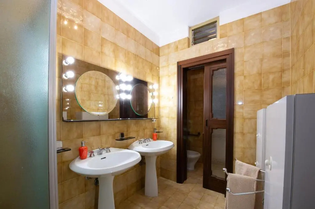 Elegante appartamento di 200 mq con vista a Sanremo