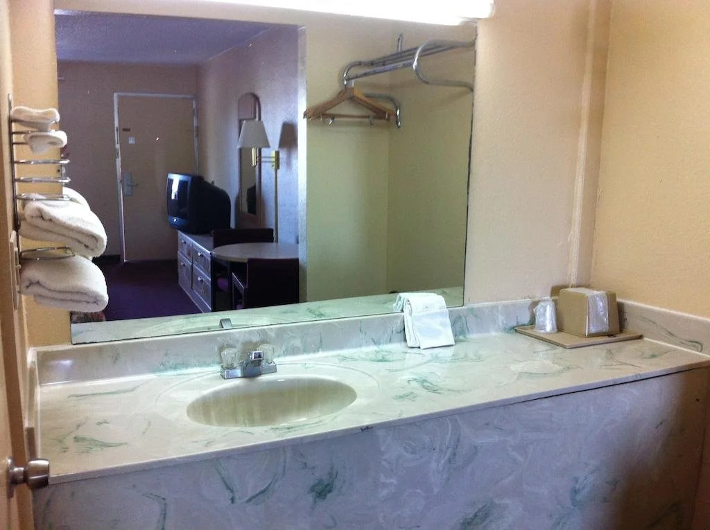 Executive Inn