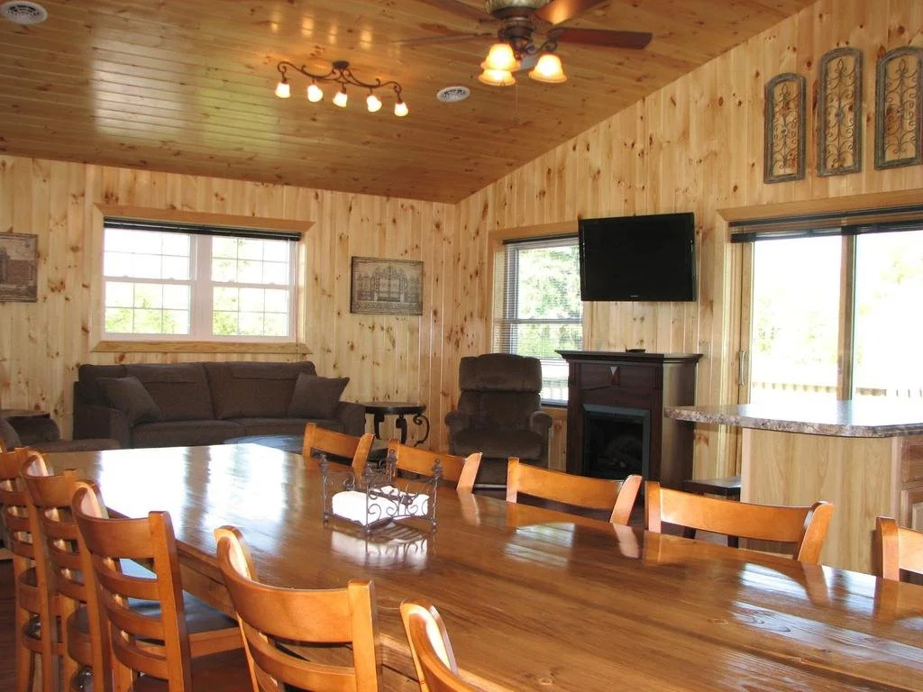 Angel Rock Waterfront Cottages and Vacation Homes