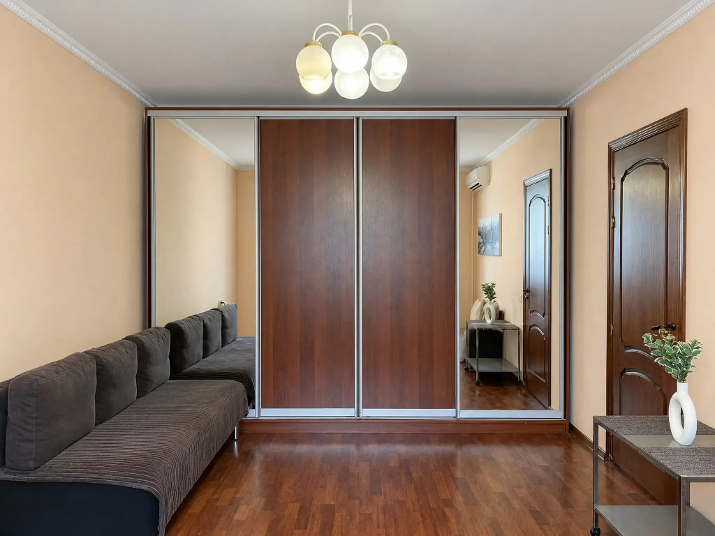 ApartLux (АпартЛюкс) на Изумрудной
