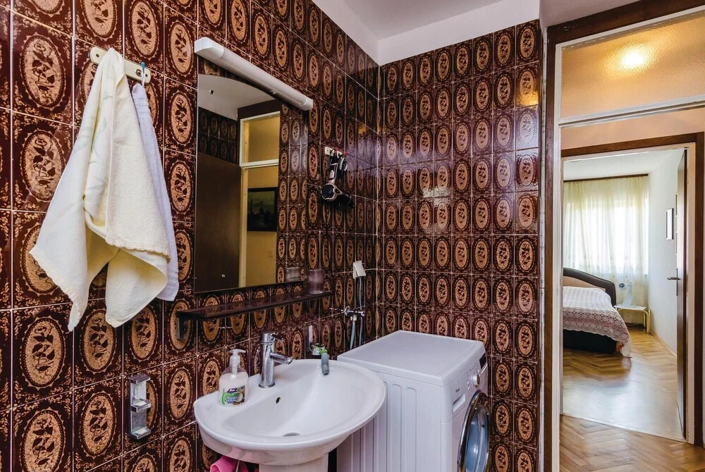 Nice Home in Dubrovnik With Wifi and 2 Bedrooms
