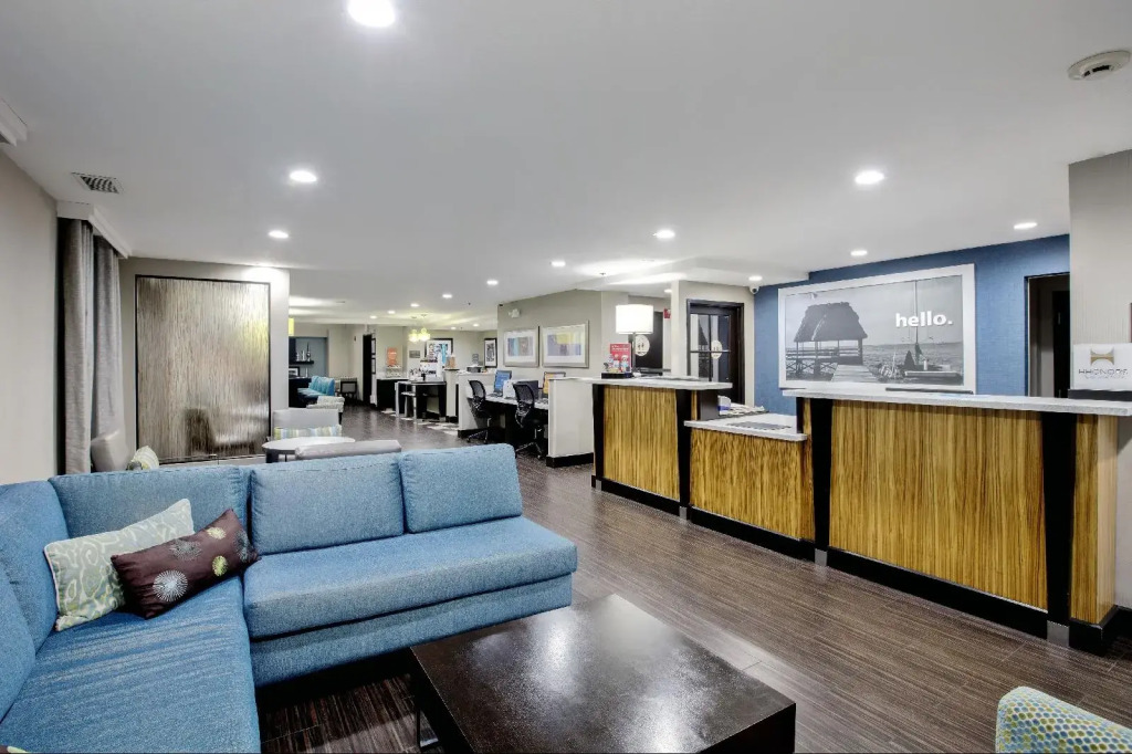 Hampton Inn & Suites Hermosa Beach