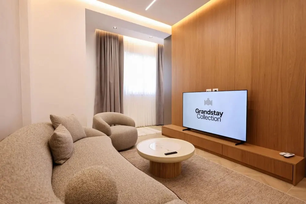 Grandstay Sea Penthouse 03