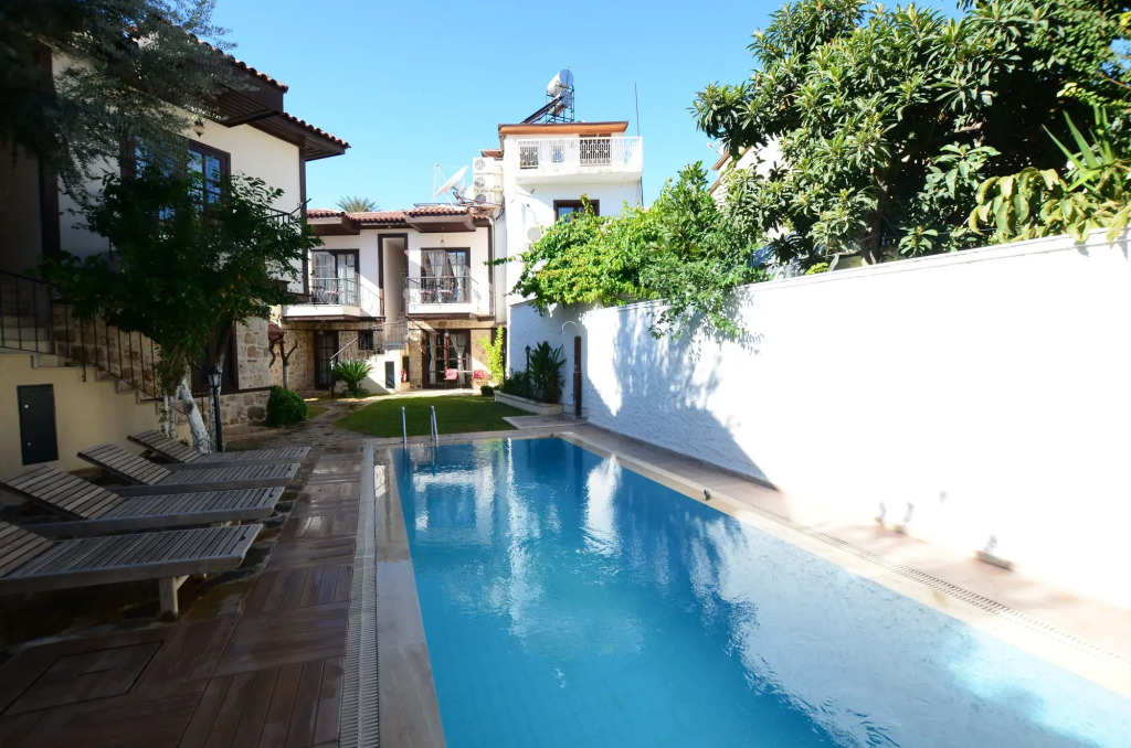 The Suite Apart Hotel