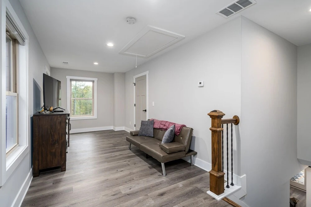 Whitetail Woods 3 Bedroom Home by RedAwning