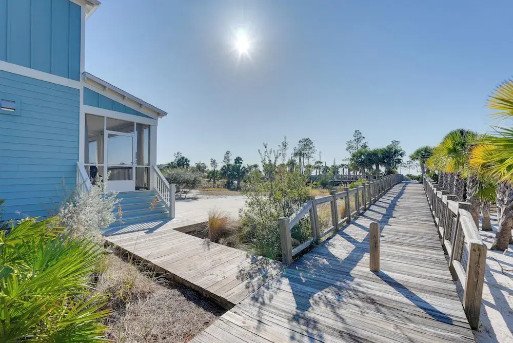Endless Summer: Windmark Beach Home Steps to Shore