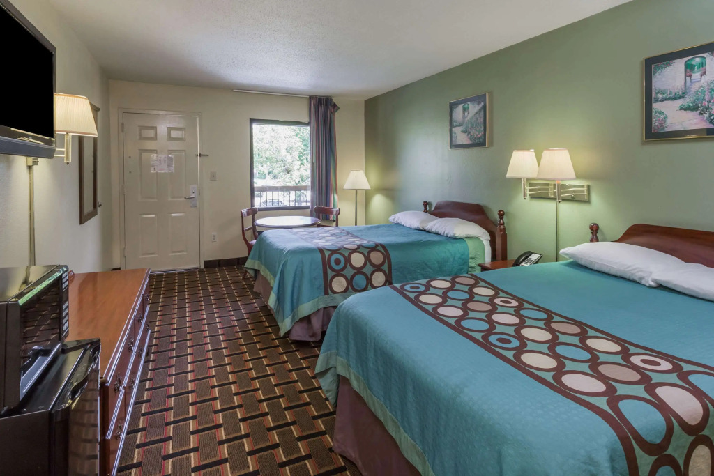 Super 8 by Wyndham Norcross/I-85 Atlanta