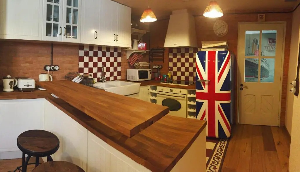 Old England House