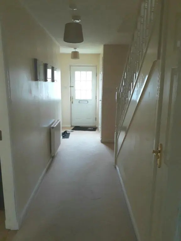 Handy Dale House