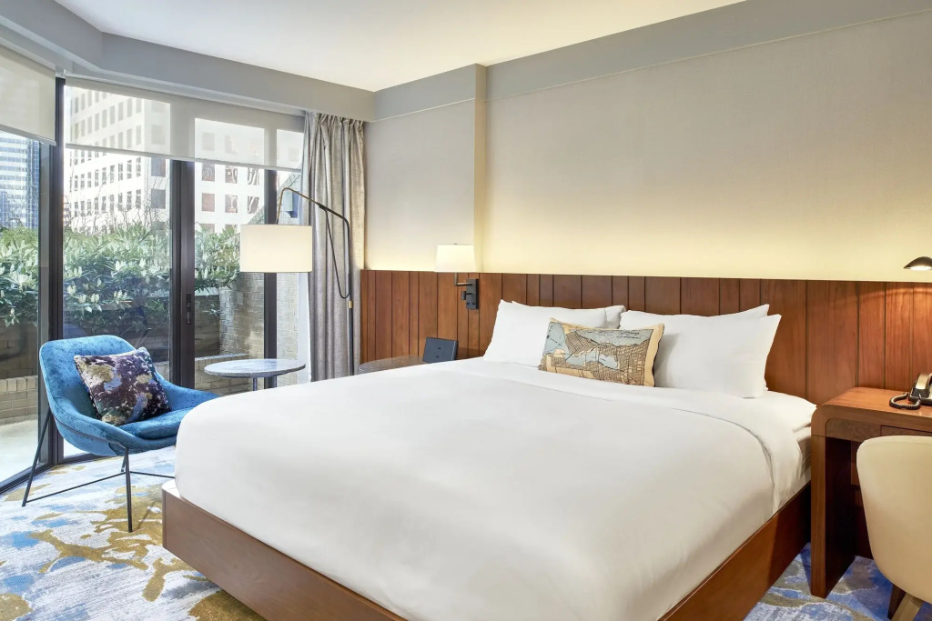 Metropolitan Hotel Vancouver