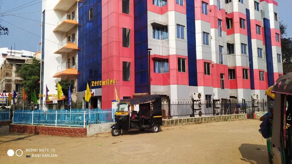 Zeromiles Hotel Prasant