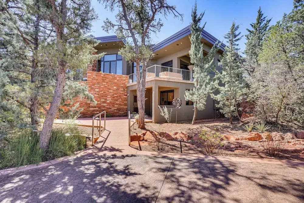 Mountain-view Patio: Sedona Suite Near Trails