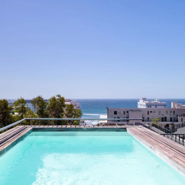 Incredible Penthouse w City Mountain Views Belle Vue Penthouse