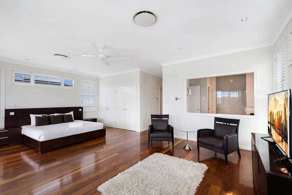 Riverview Luxury Retreat