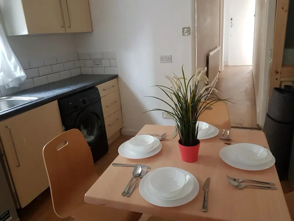 Convenient Catford Apartment