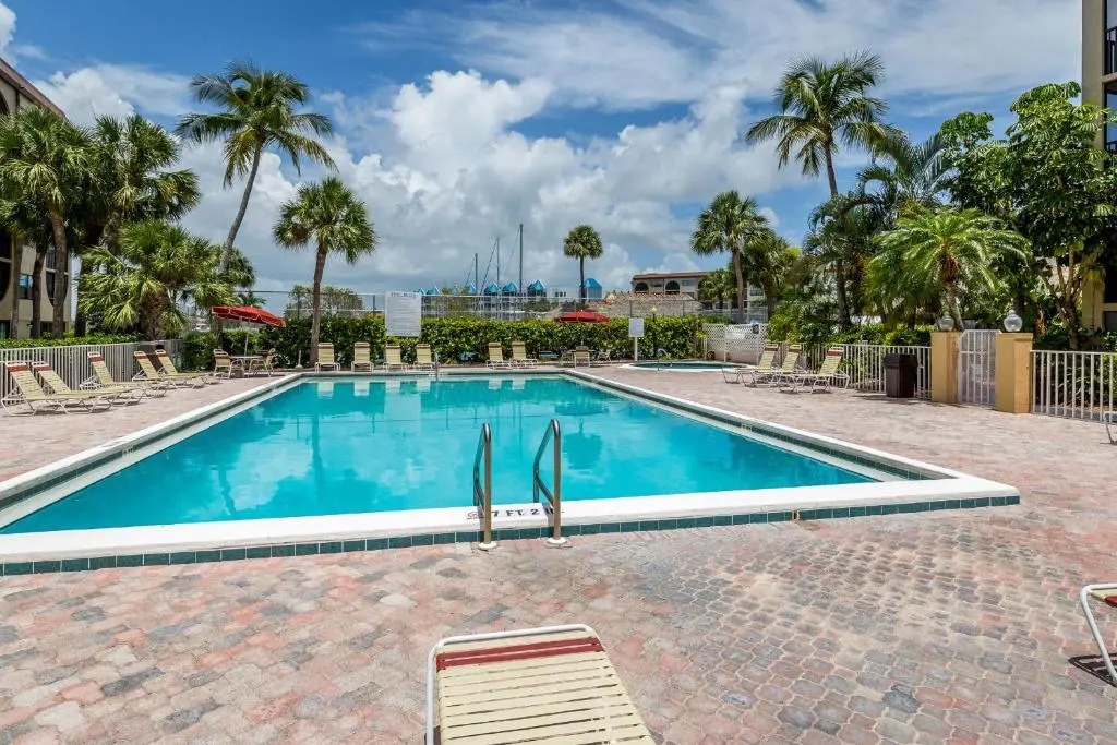 The "Anglers Way" Condo I 5th Floor w/ Views of Factory Bay