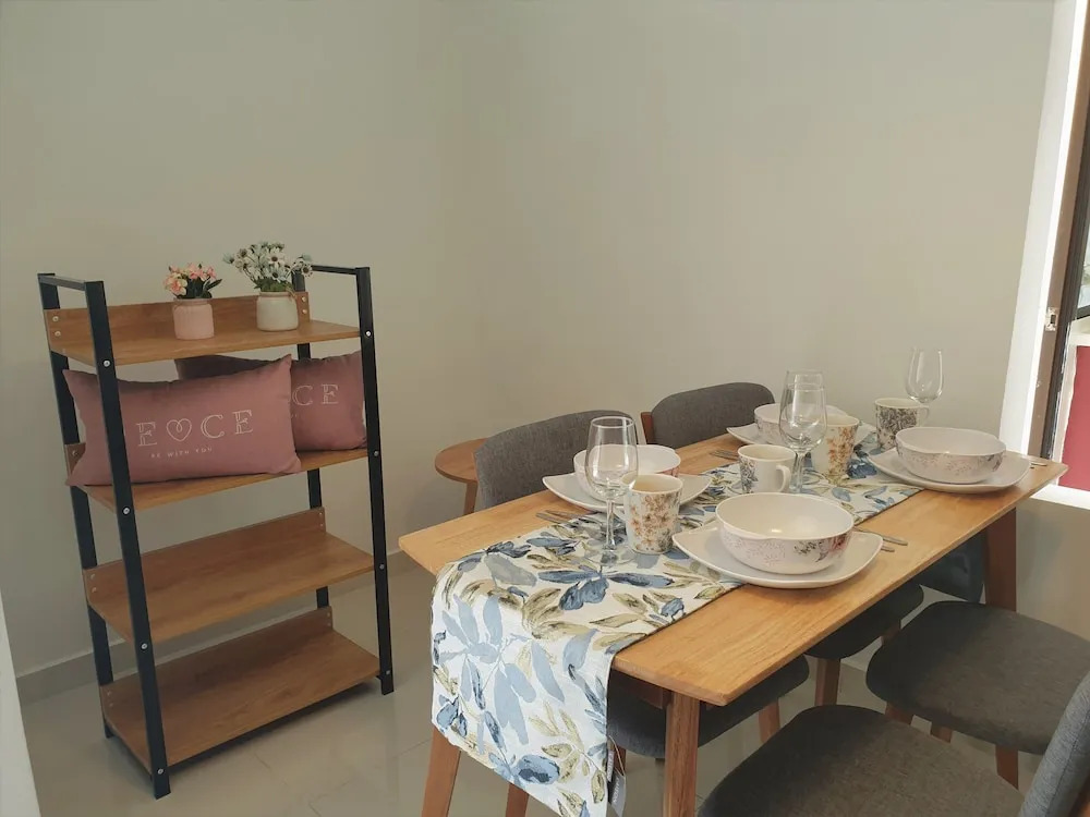 Bukit Bintang Fahrenheit88 Apartment by Sarahs Lodge