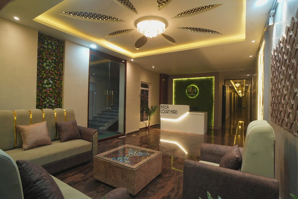 Kasa Courtyard Hotel