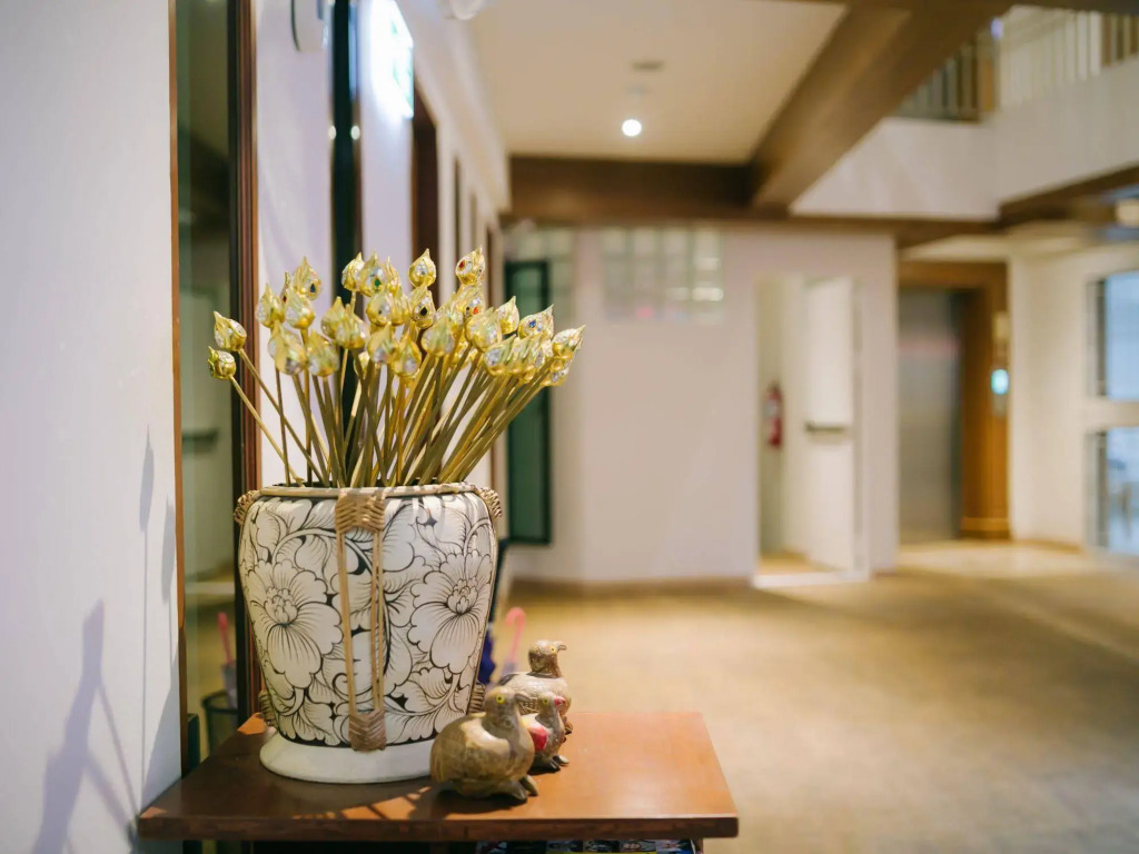 Rendezvous Classic House