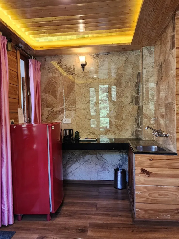 The Chalets Naldehra