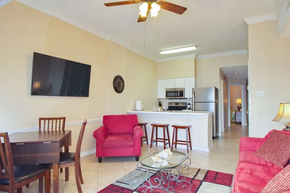 561 E. Beach Blvd Penthouse #1302 1 Bedroom 2 Bathrooms Condo
