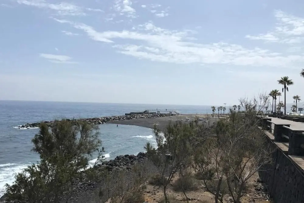 The Cozy Corner Apartment, Primera Línea con Vistas al Mar