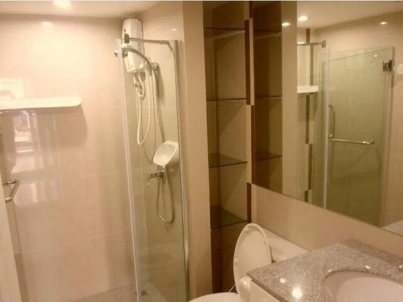 Zenith Place Condominium