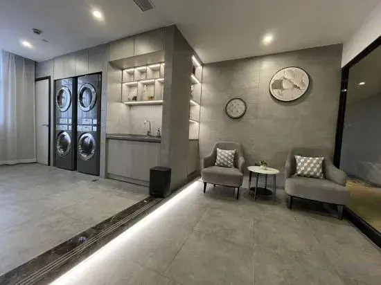 Fillmore Hotel (Suzhou University Guanqian Street Pingjiang Street)