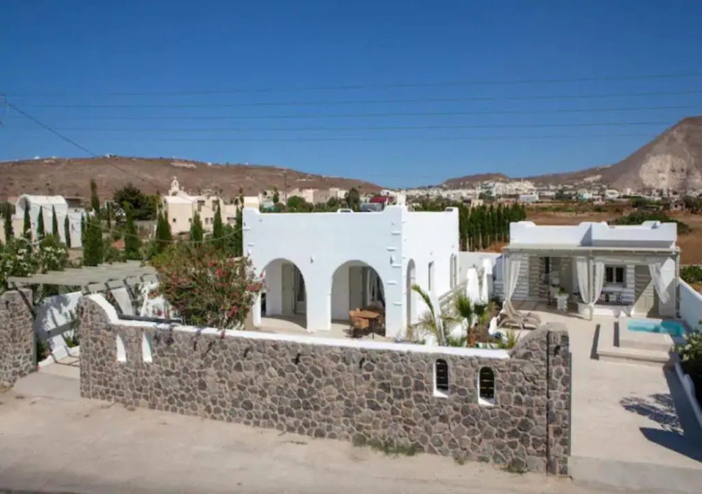 Dafnes Villa with Private Plunge Pool