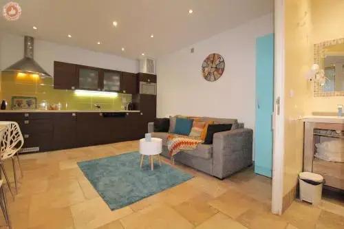 Cannes Croisette Alc 12 Petite Saint Antoine