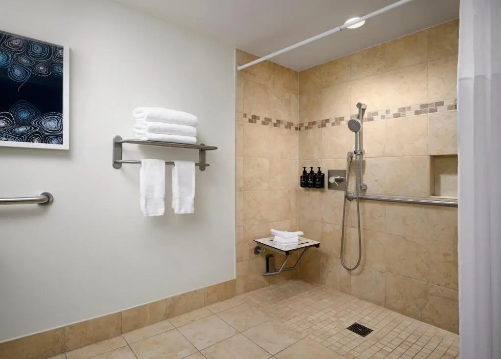 Hotel Indigo San Diego Del Mar by IHG