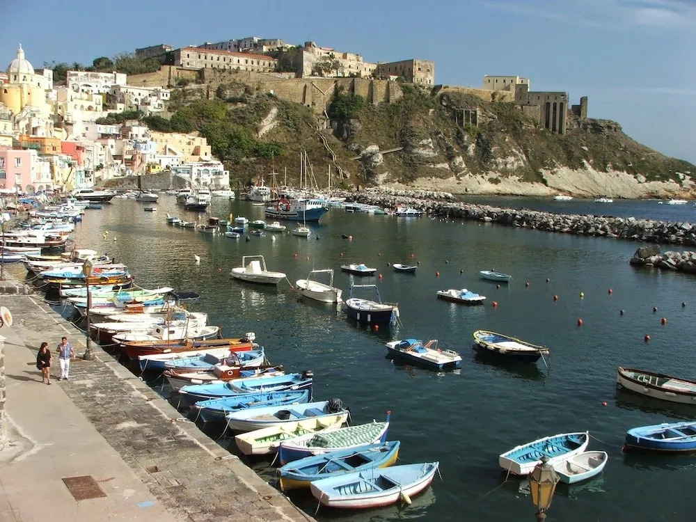 Yacht Suite Procida