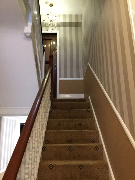 Hamiltons Hotel