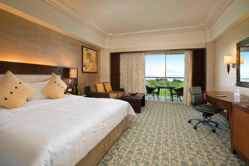 Shangri-La Mactan, Cebu