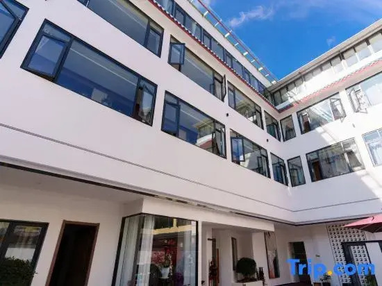 Chuanzhusi Qizeyuan Homestay