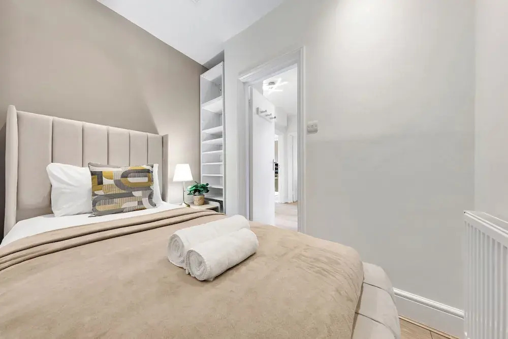 Stunning 2B Flat in South Kensington Near Station