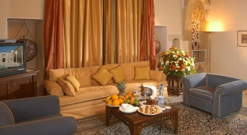Mir Amin Palace